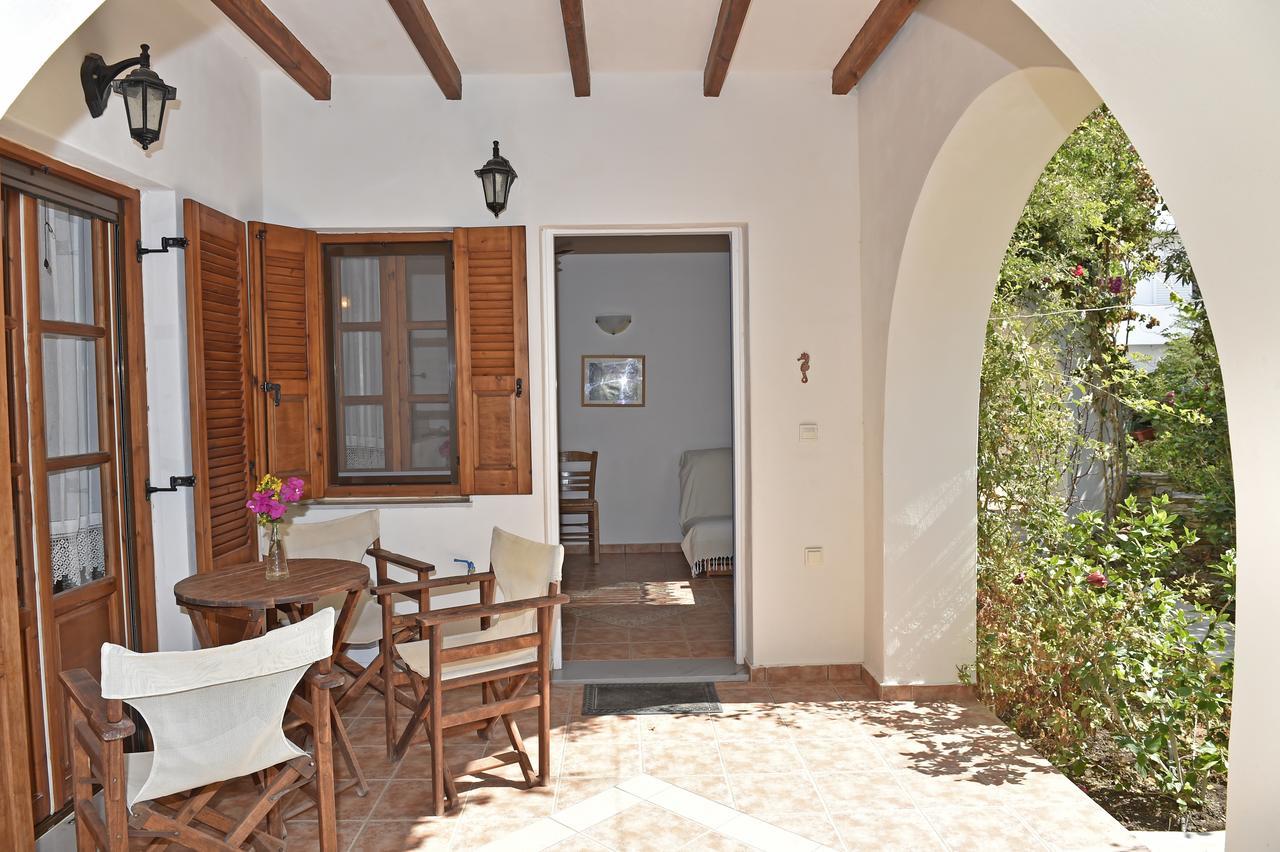 Hippocampus Studios Antiparos ciudad Exterior foto